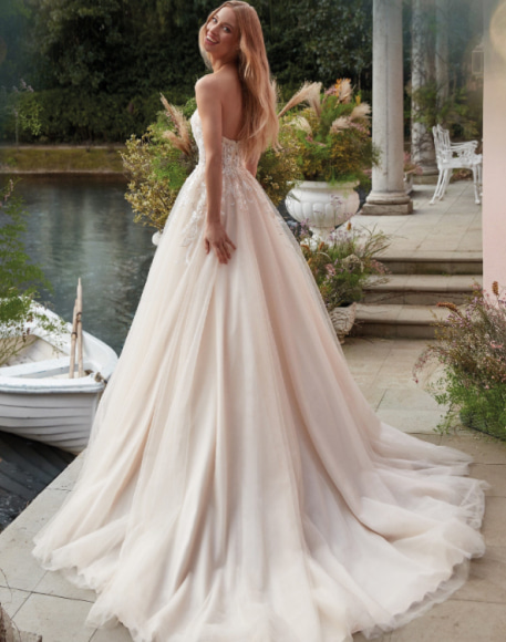 Veliah Bridal Gown Colet